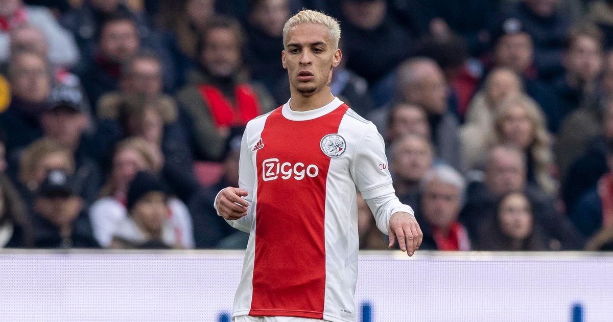 Ο Άγιαξ ανέβασε την τιμή του Άντονι και βάζει φρένο στην Γιουνάιτεντ