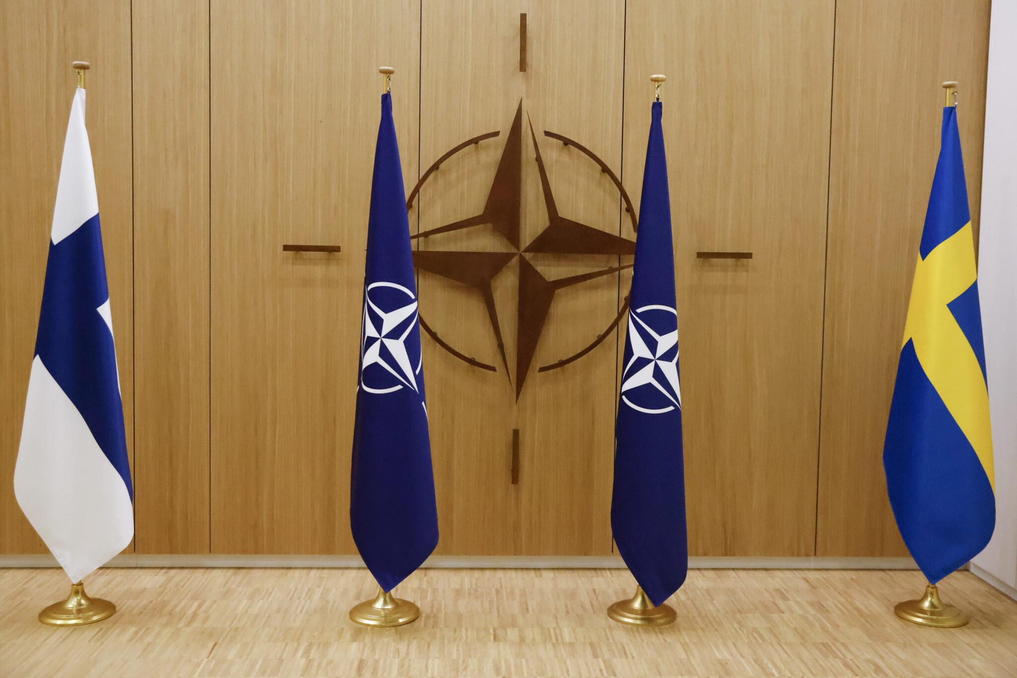 NATO: Υπογράφονται σήμερα τα πρωτόκολλα προσχώρησης Σουηδίας και Φινλανδίας