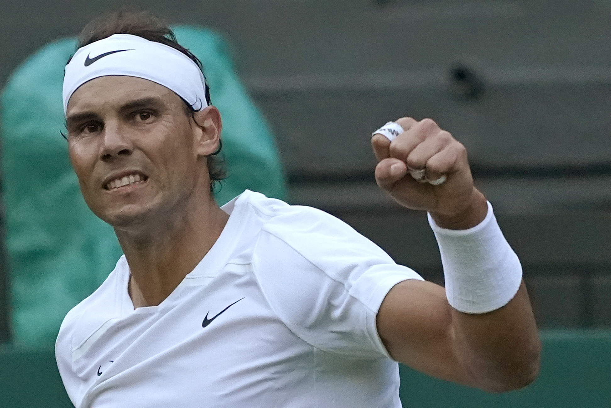 Άνετος και ωραίος στα προημιτελικά του Wimbledon ο Ναδάλ (BINTEO)