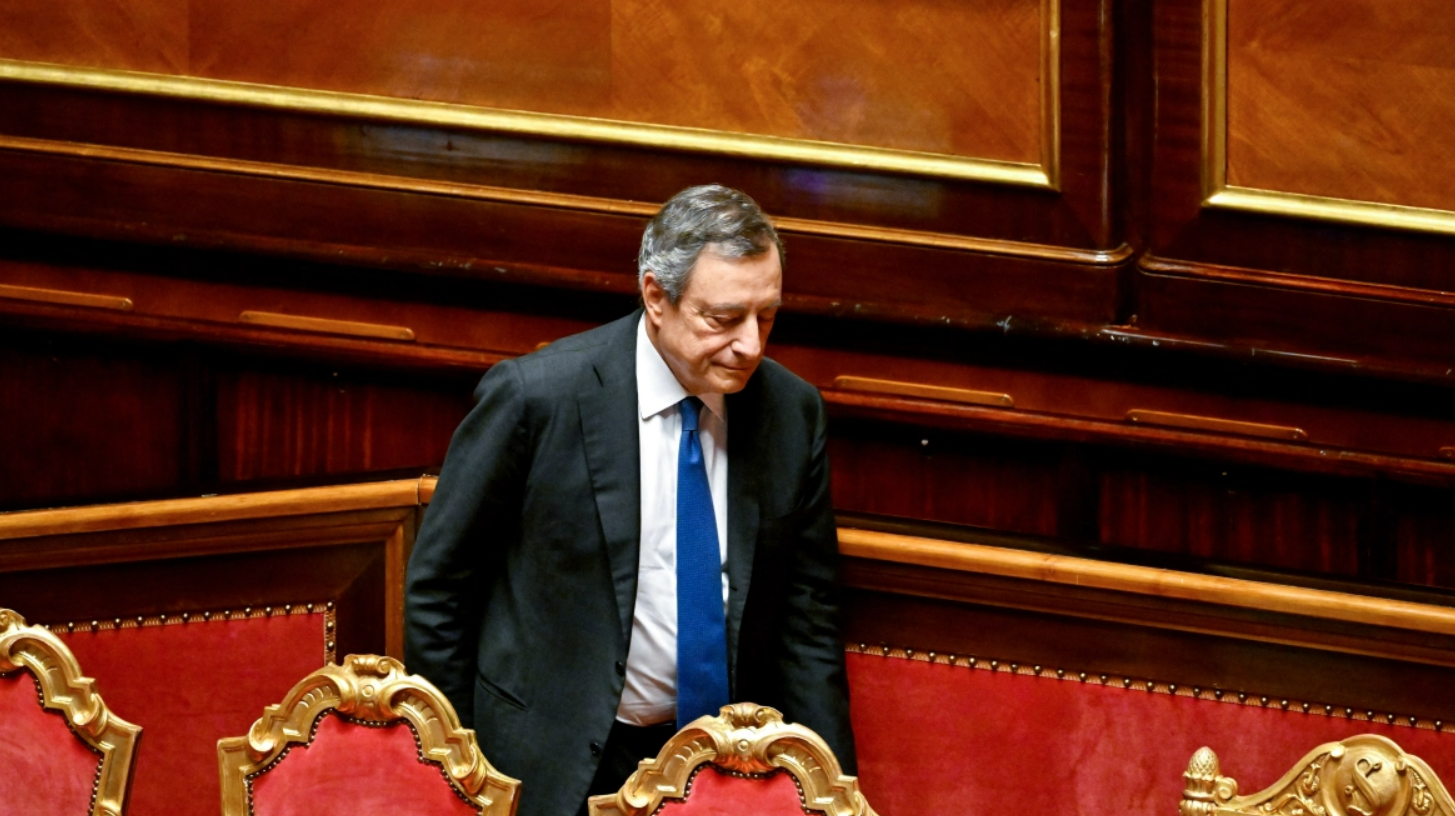 Θέμα χρόνου η παραίτηση Ντράγκι, «όχι» σε πρόωρες εκλογές λένε οι Ιταλοί