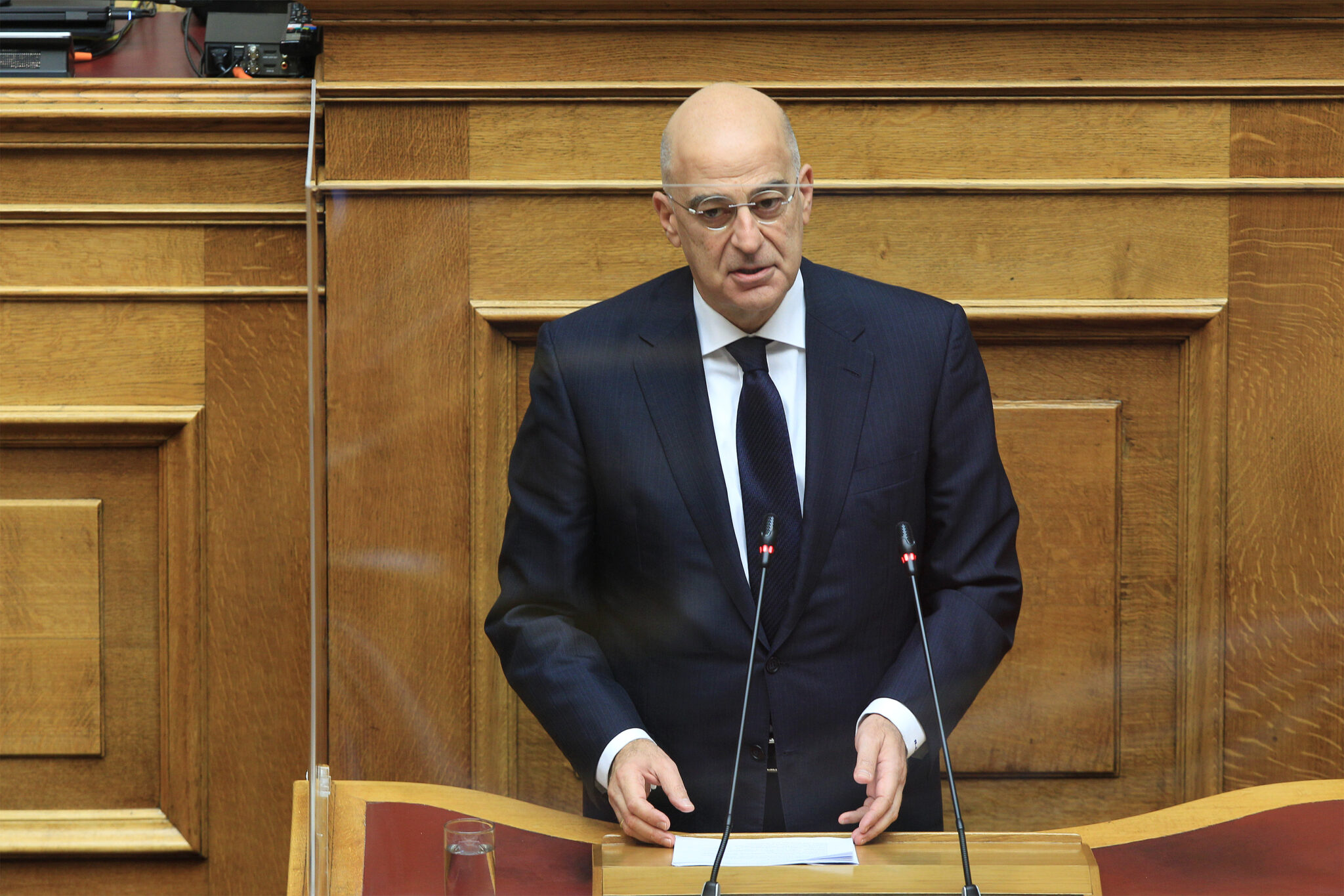 Μπαράζ συναντήσεων θα έχει στη Λευκωσία ο Νίκος Δένδιας