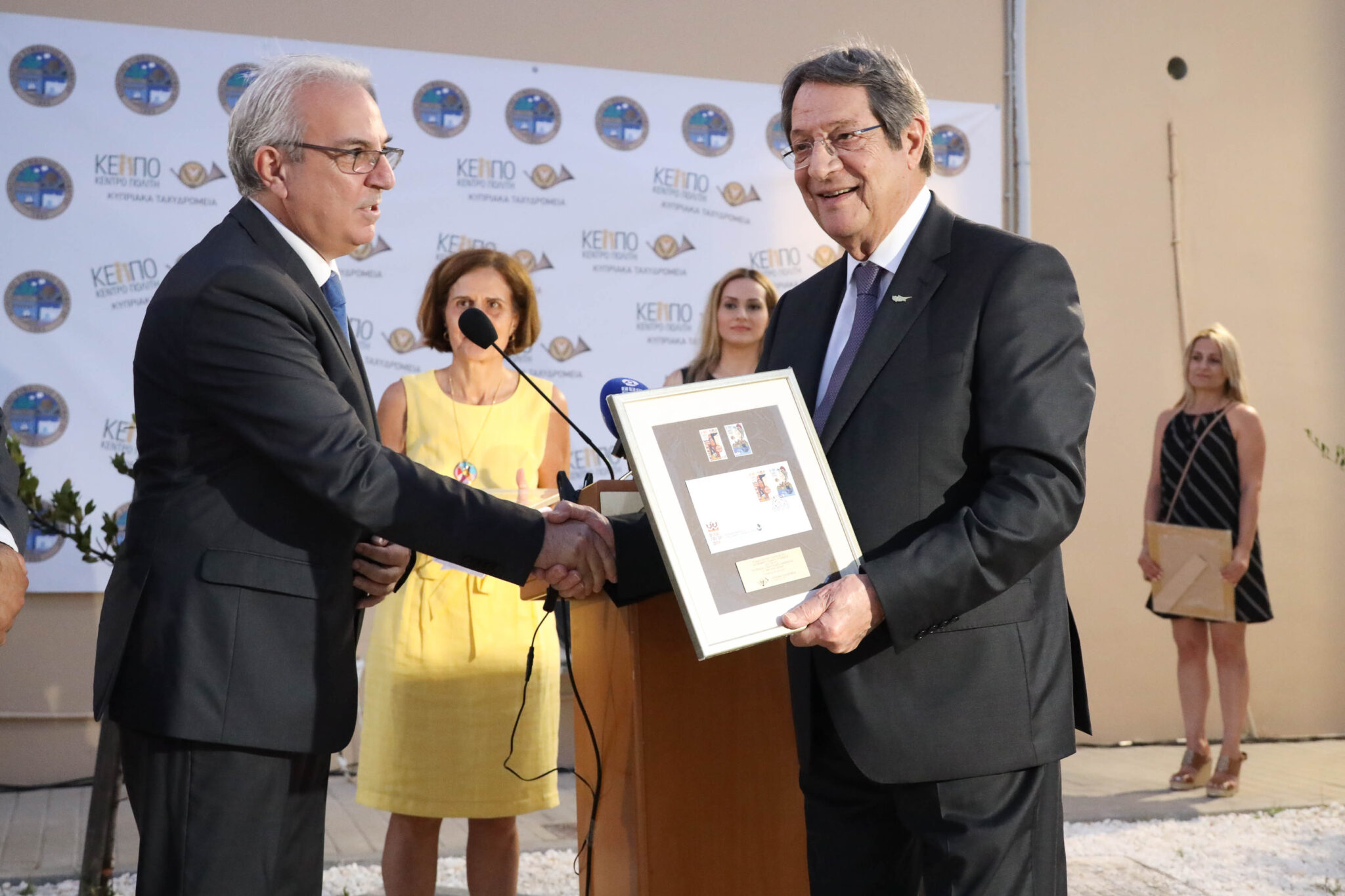 ΠτΔ: Κύρια έγνοια της κυβέρνησης είναι να δει τις Κοινότητες να ευημερούν