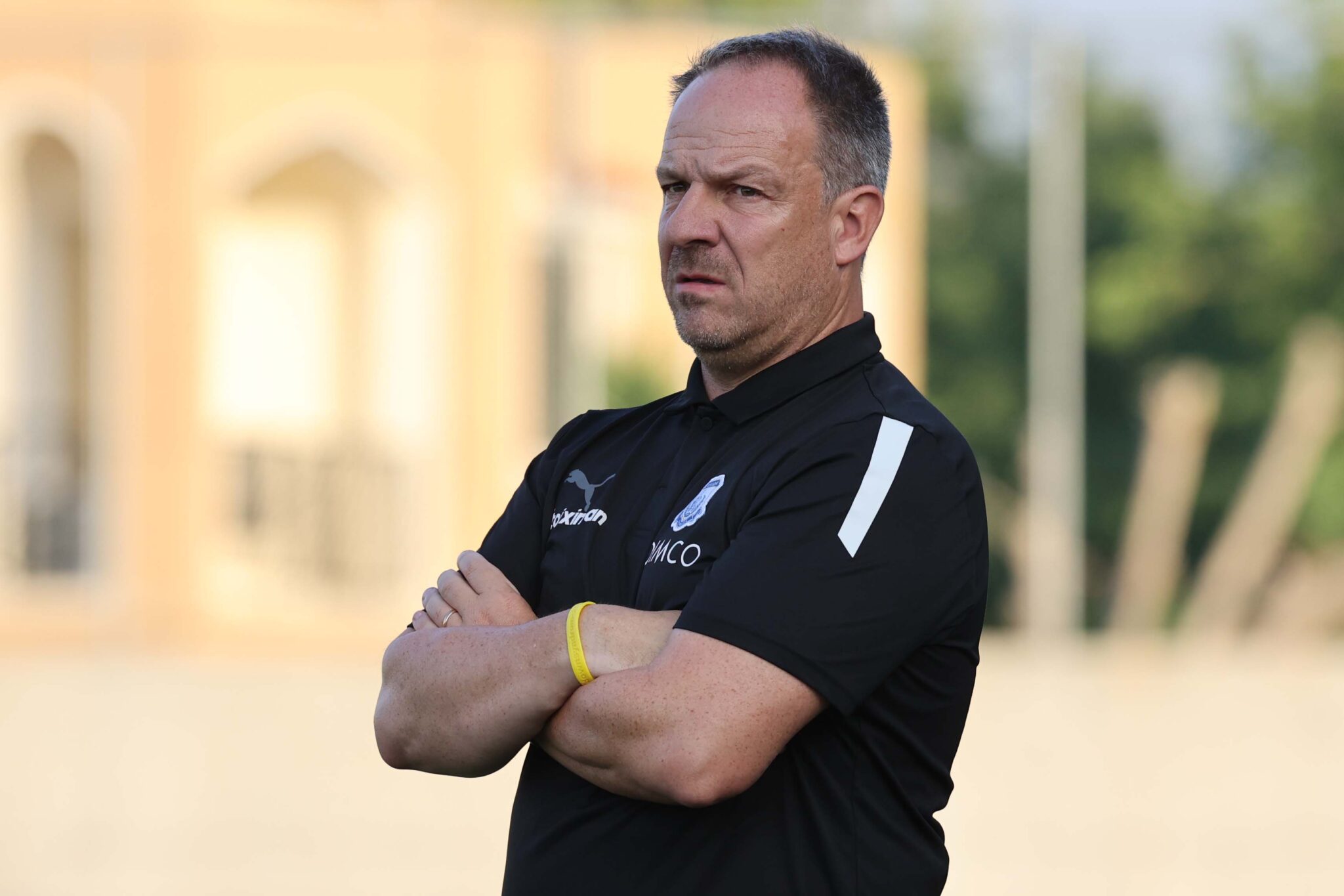 Στόπερ, μέσος και… βλέπουμε για Άδωνη