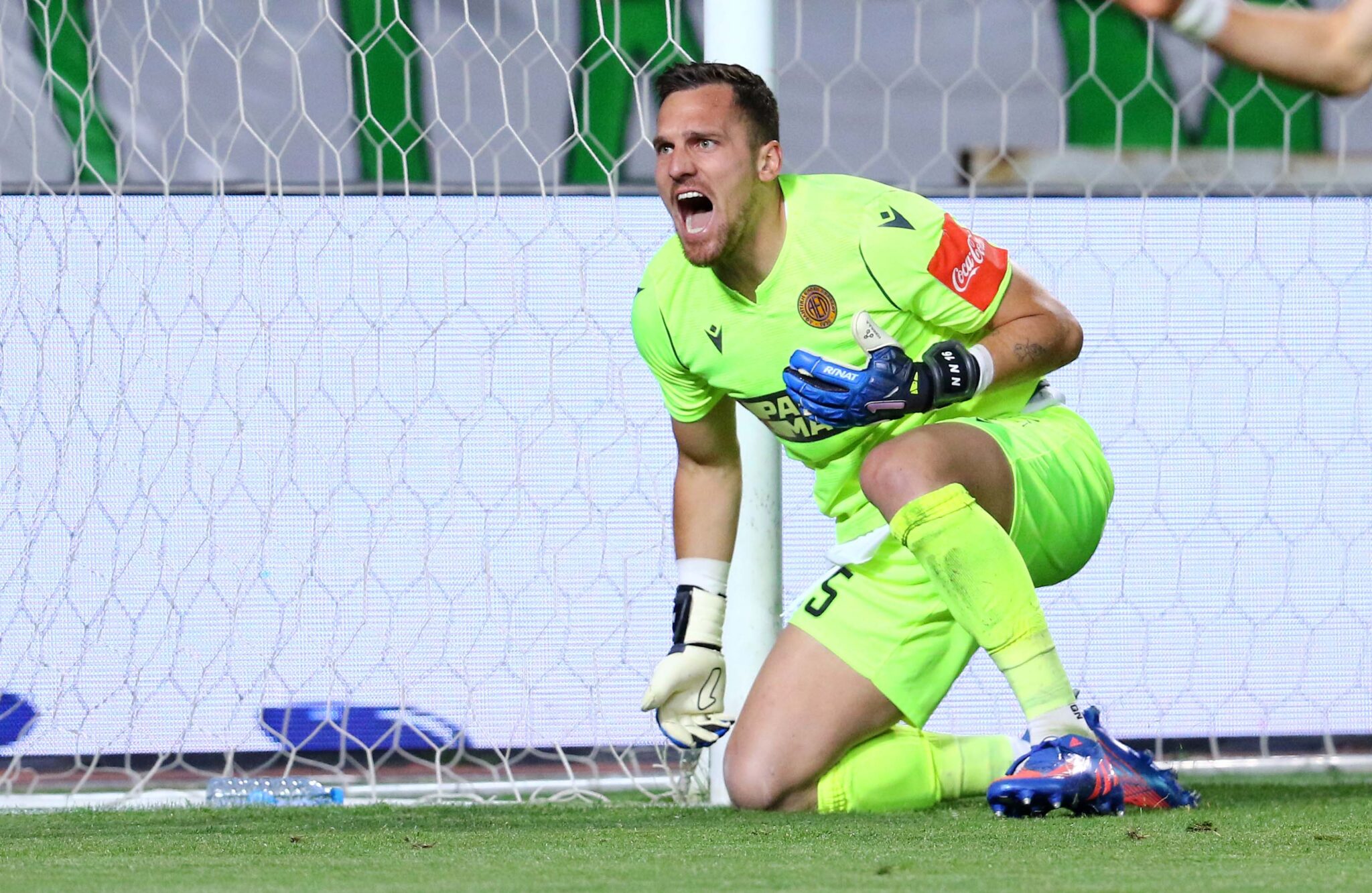 Μιραλάς έρχεται, Μέγιερι φεύγει στην ΑΕΛ