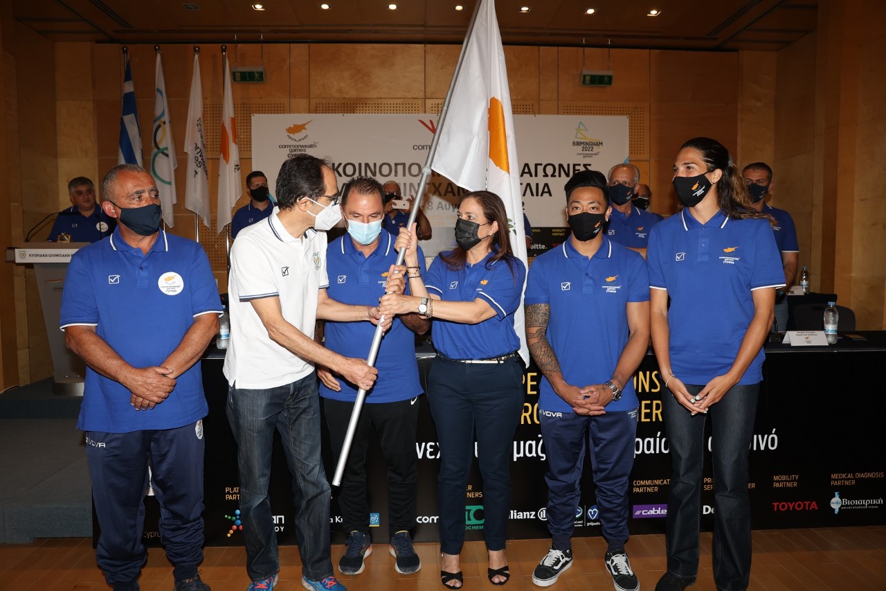 Με 53 αθλητές στο Μπέρμιγχαμ