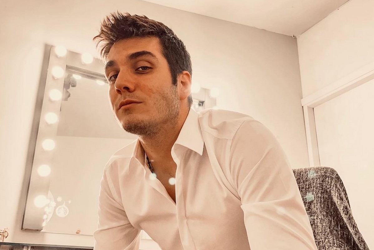 Ερωτευμένος ο Γιώργος Κακοσαίος με πασίγνωστη celebrity; (ΦΩΤΟ)