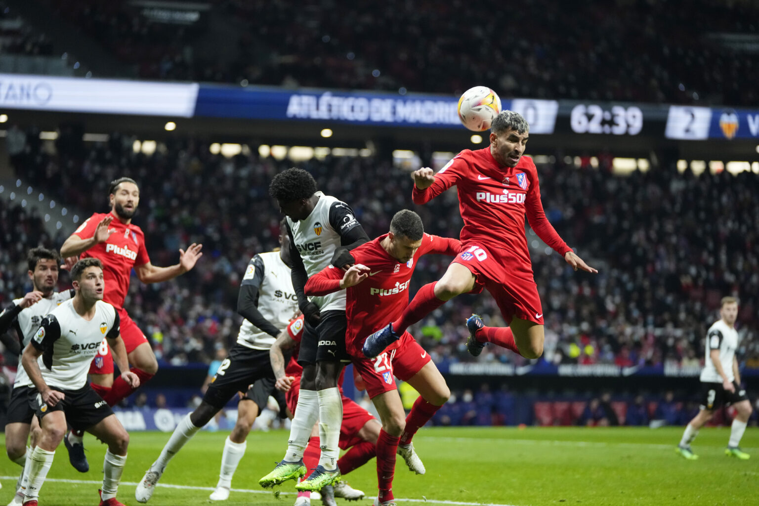 La Liga: Βατές «μάχες» για τους πρωτοπόρους, ματσάρα στη Βαλένθια