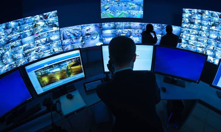 Tα απόρρητα emails του Predator, στο μικροσκόπιο τα τηλέφωνα Ελλήνων βουλευτων