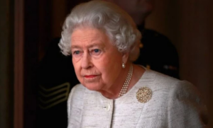 Βαρύ πένθος για τη βασίλισσα Ελισάβετ – Έφυγε από τη ζωή αγαπημένο της πρόσωπο
