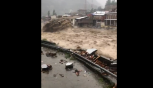 Βιβλική καταστροφή στο Πακιστάν: Τουλάχιστον 1000 οι νεκροί από τις πλυμμήρες