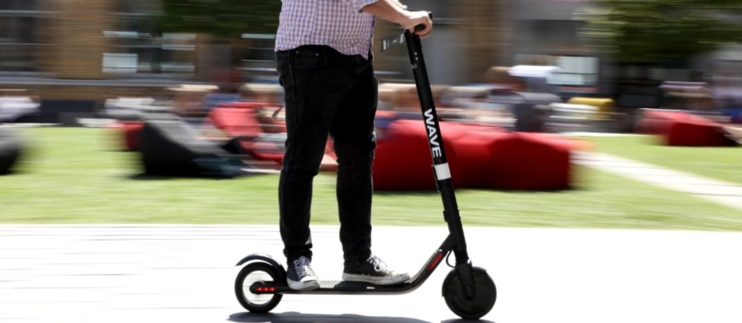 Δρόμοι χωρίς σκούτερ: Αυτές τις ποινές προβλέπει η πρόταση για κατάργησή τους