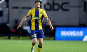 Τίτλοι τέλους για Ριστέβσκι στην ΑΕΛ