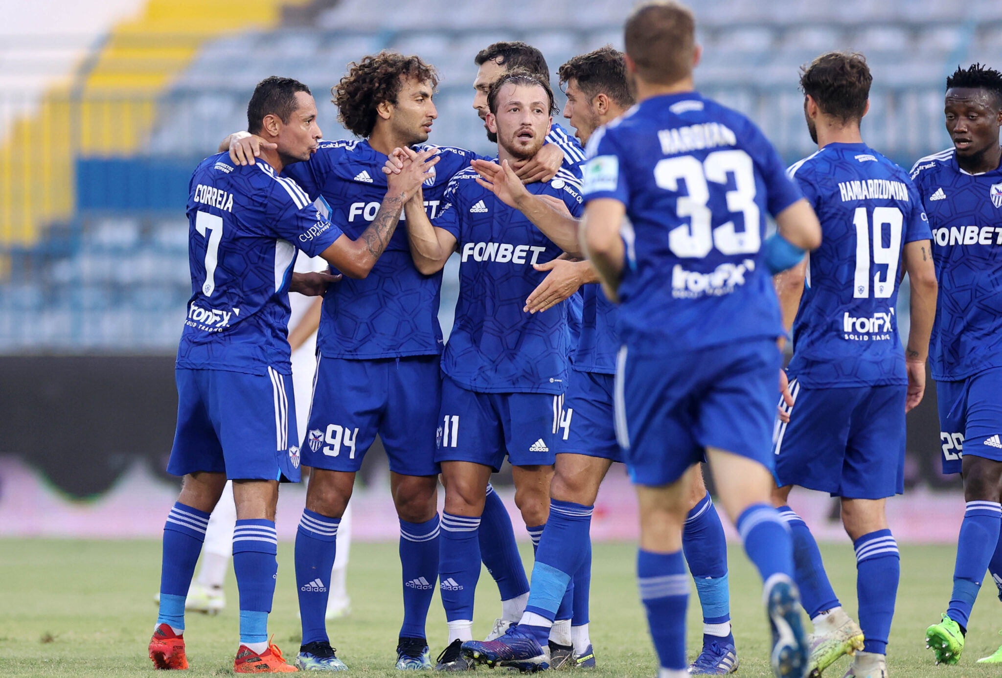 Η προσοχή για την Ανόρθωση στην πρεμιέρα