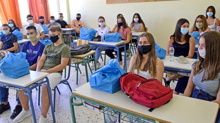 Χωρίς μάσκες η επιστροφή των μαθητών στην Ελλάδα