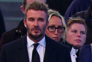 Ο Ντέιβιντ Μπέκαμ περίμενε 13 ώρες στην ουρά για να τιμήσει τη Bασίλισσα