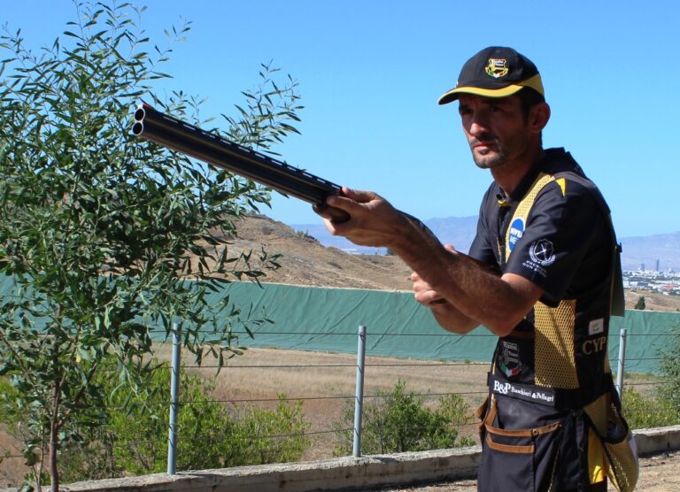 Ακόμα… σπάζει δίσκους  ο Κύπρος Κυπριανού