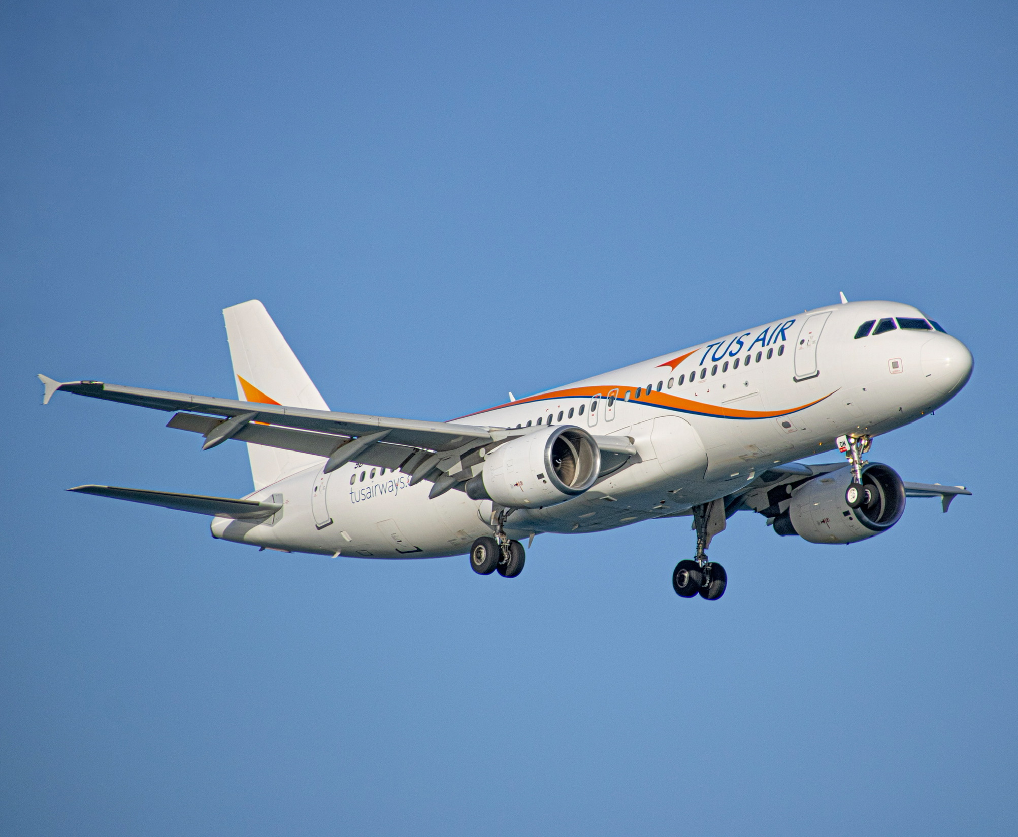 Η TUS Airways συνδέει την Κύπρο με την Κρήτη!