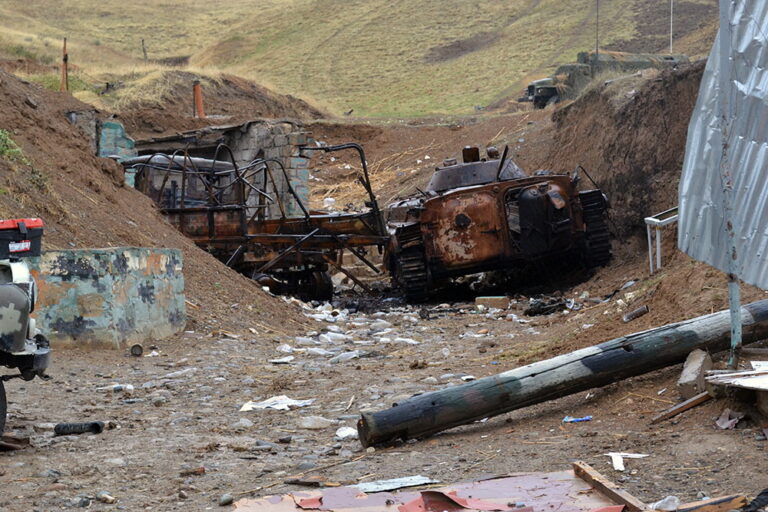 Συμφωνία εκεχειρίας μεταξύ Αρμενίας και Αζερμπαϊτζάν ανακοίνωσε το Γερεβάν
