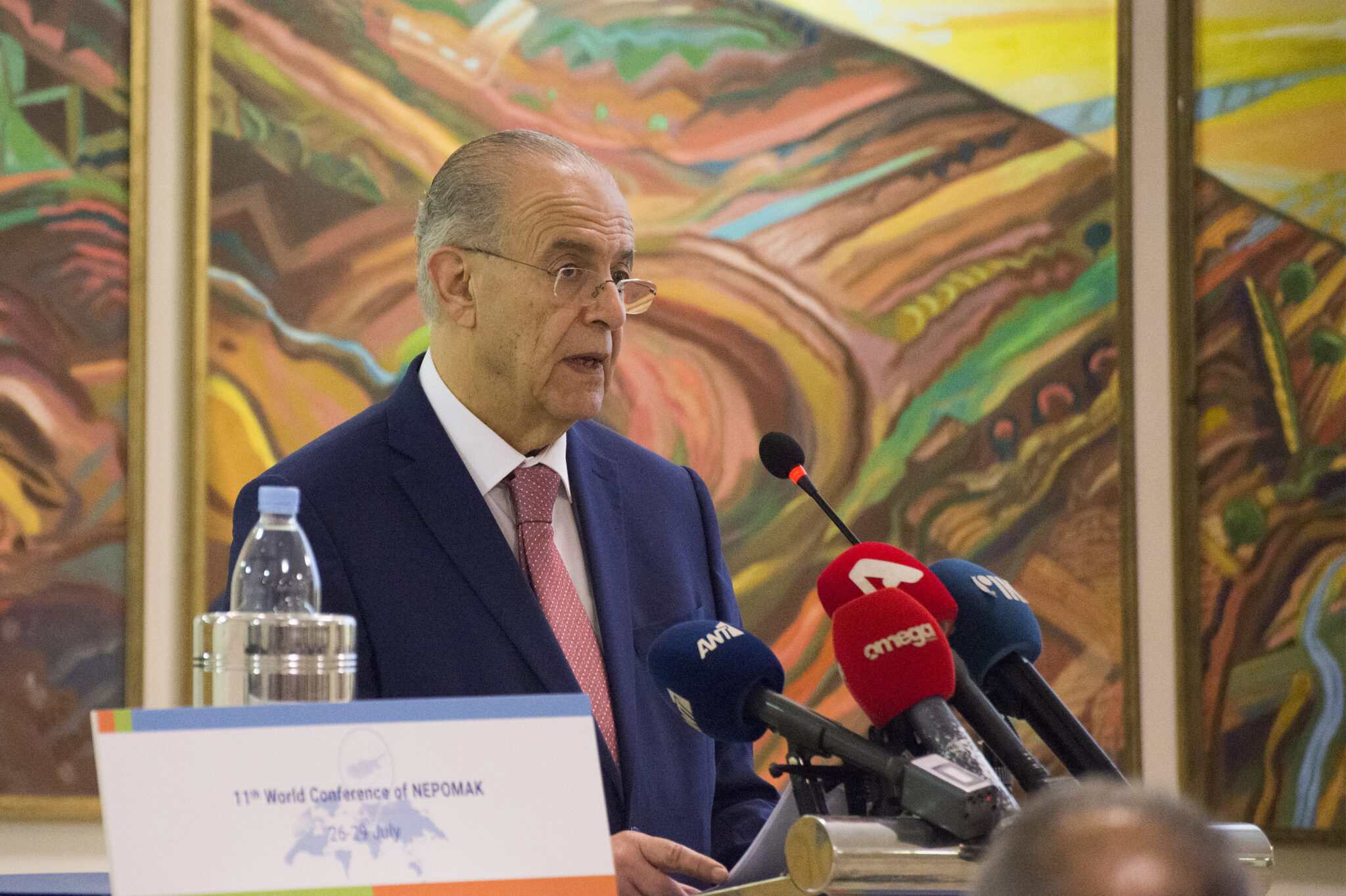 Βλέπει τη Γαλλίδα ομόλογο του στο Παρίσι ο Ιωάννης Κασουλίδης