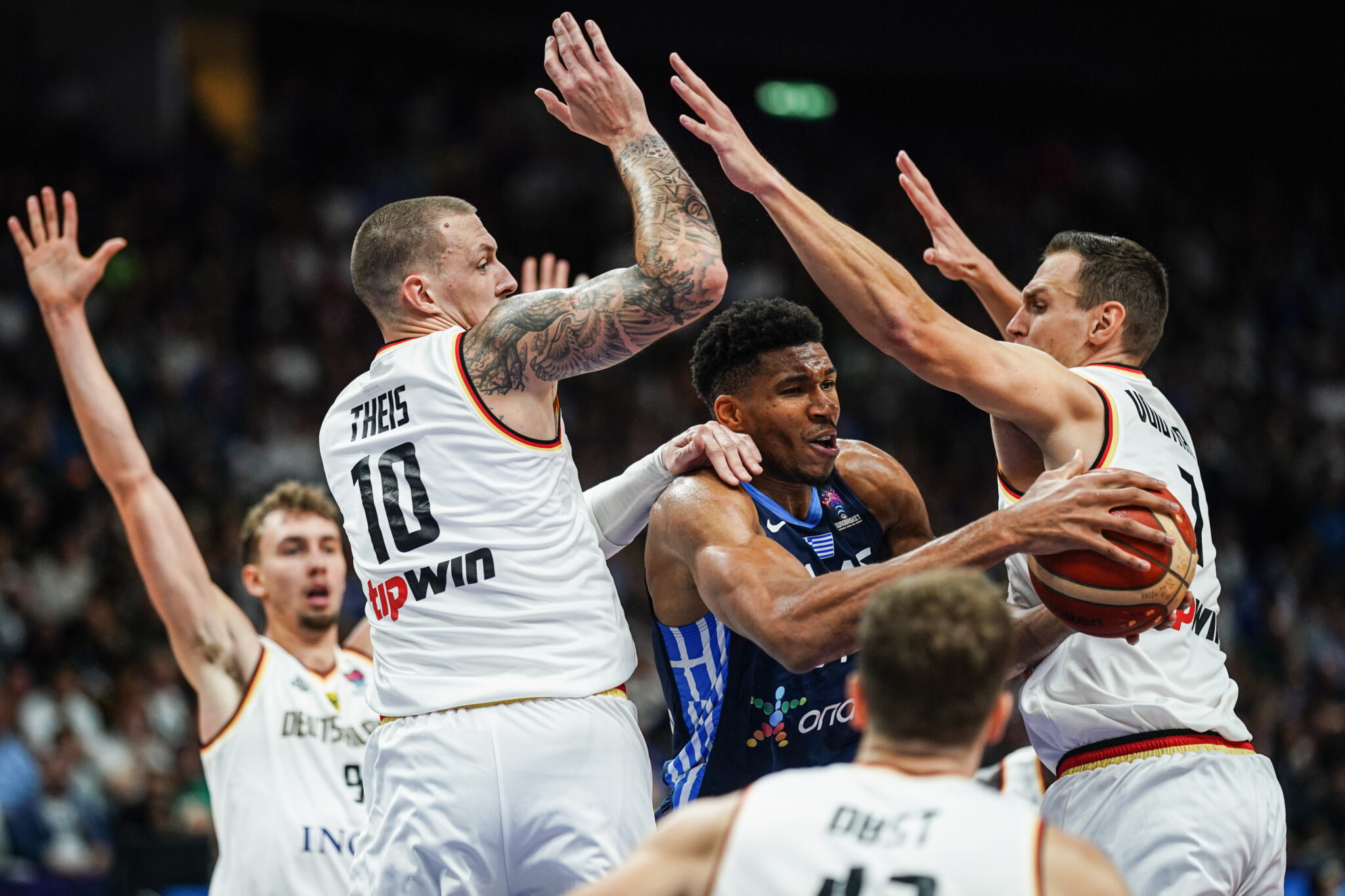 Πάλεψε αλλά δεν τα κατάφερε η Εθνική Ελλάδας