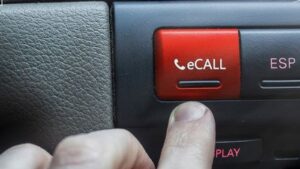 Σύστημα E-call: Τι είναι και πώς χρησιμοποιείται το σύστημα ασφαλείας επιβατών