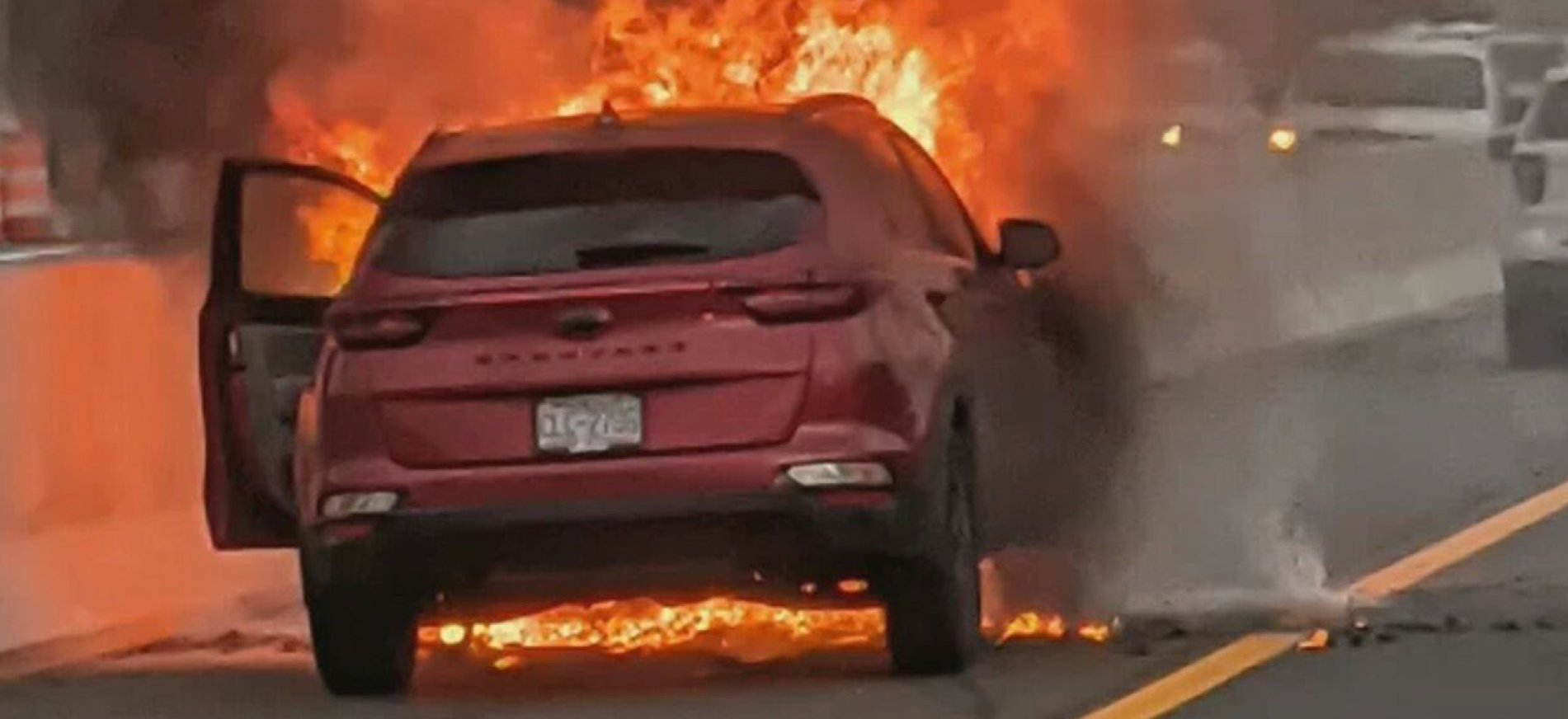 Συνελήφθη 25χρονος που έβαλε φωτιά στο αυτοκίνητο του αδελφού του