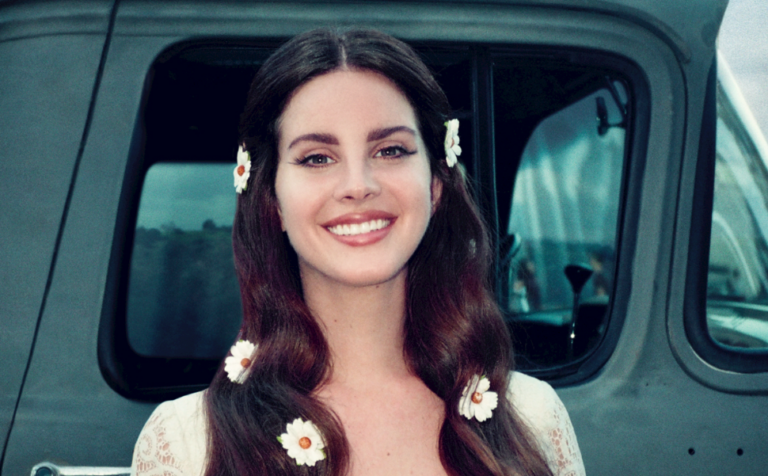 Lana Del Rey: Η ζωή της θα γίνει μάθημα σε πανεπιστήμιο