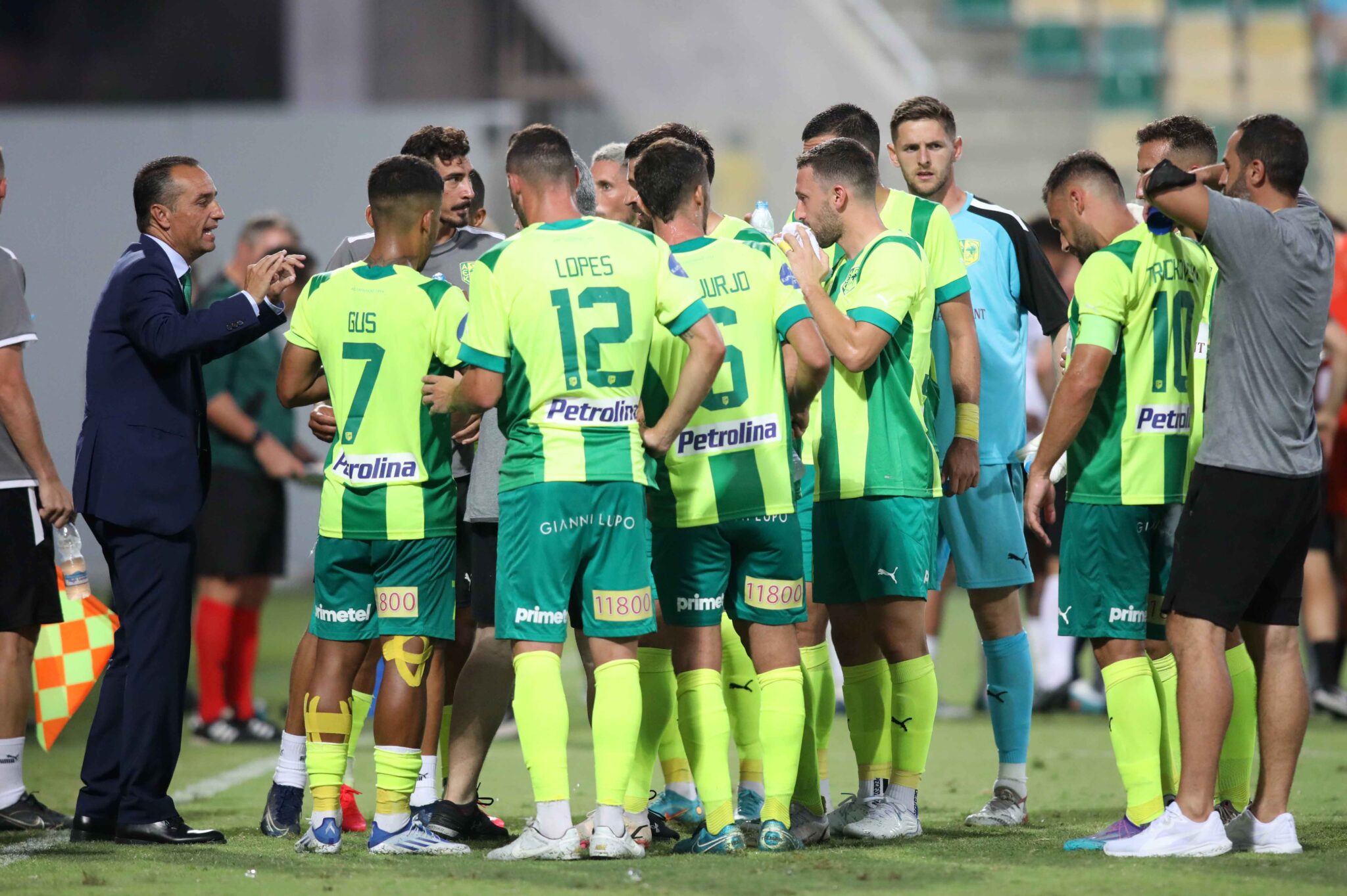 Πιάνουν ξανά δουλειά στην ΑΕΚ, ψάχνει τον αντί-Γκάμα ο Όλτρα