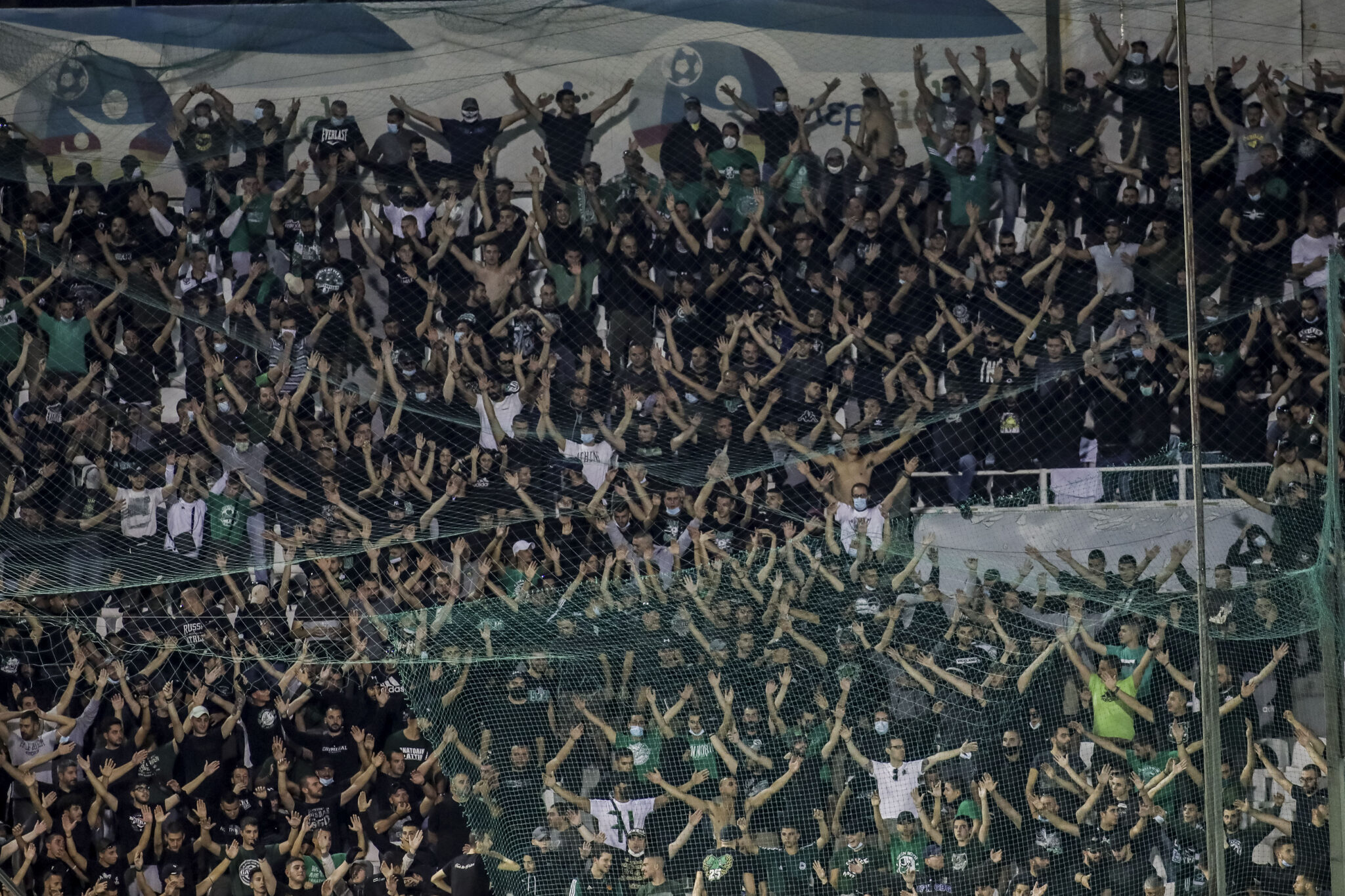 Sold out και «καμίνι» η Λεωφόρος με ΑΕΚ