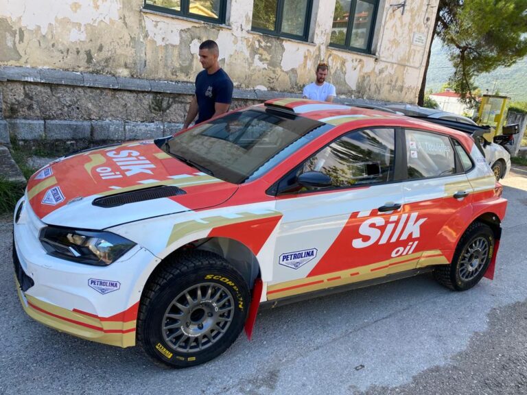 Δυναμικά στο Ράλι Ακρόπολις  η Petrolina Racing Team