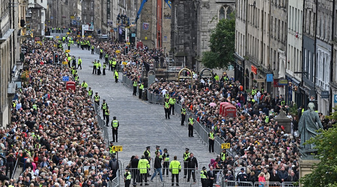 Βασιλιάς Κάρολος: Στο Εδιμβούργο μετά την ομιλία του στους Βρετανούς βουλευτές