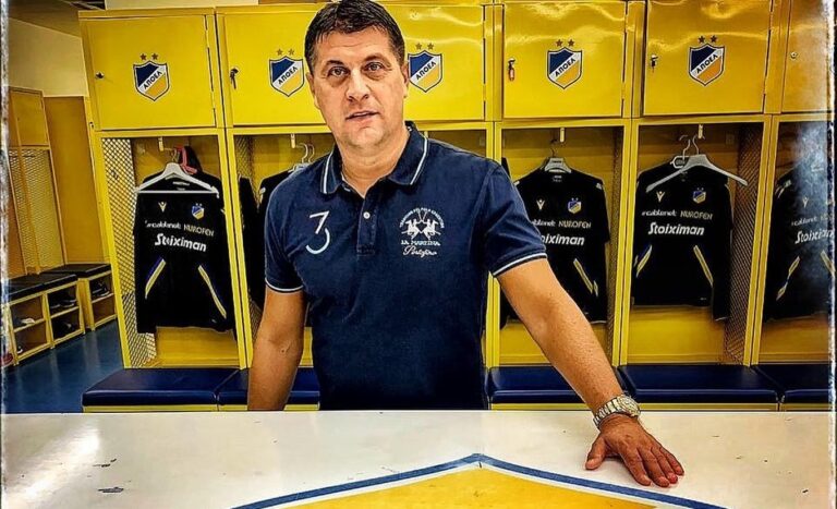 Μιλόγεβιτς: «Αυτό καλούνται να κάνουν…»