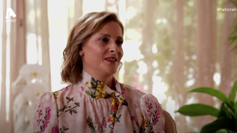 Φιλίππα Καρσερά:"Δεν μπαίνω ποτέ στην δουλειά του Νίκου"