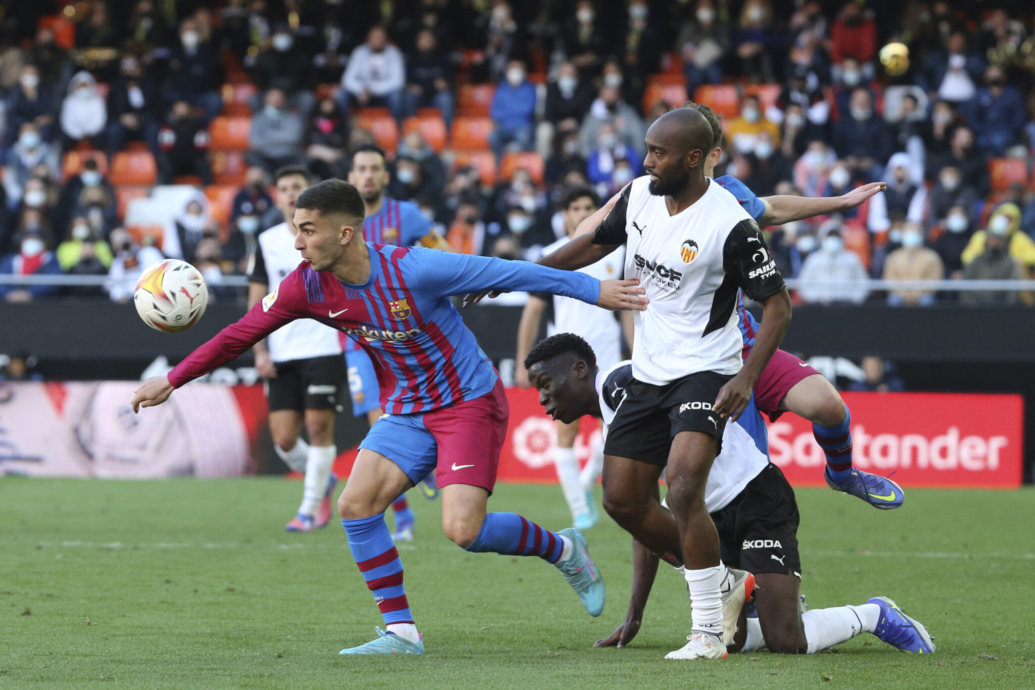 La Liga: Δοκιμασία στη Βαλένθια για Μπαρσελόνα