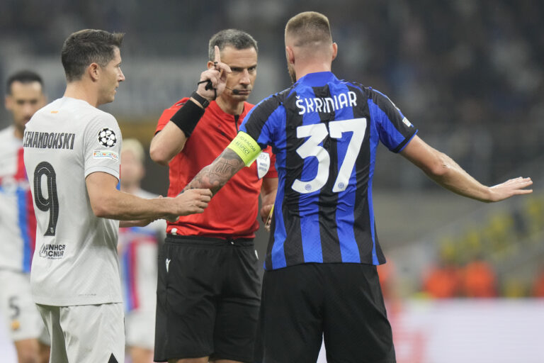 «Βράζουν» στη Μπαρσελόνα και ετοιμάζουν καταγγελία στην UEFA για τη διαιτησία