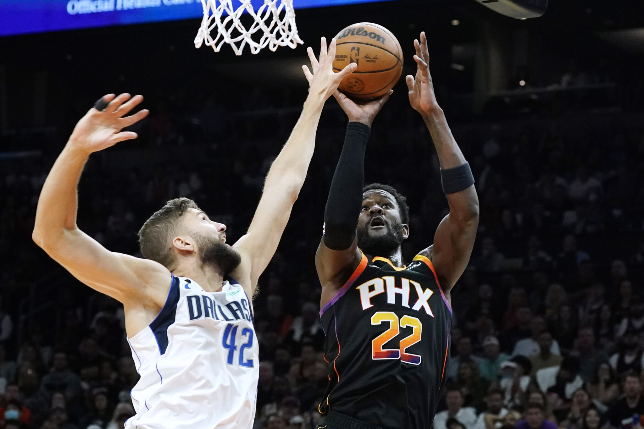 Λύγισαν Μάβερικς με ανατροπή οι Σανς, απόδραση από το Μαϊάμι για τους Μπουλς