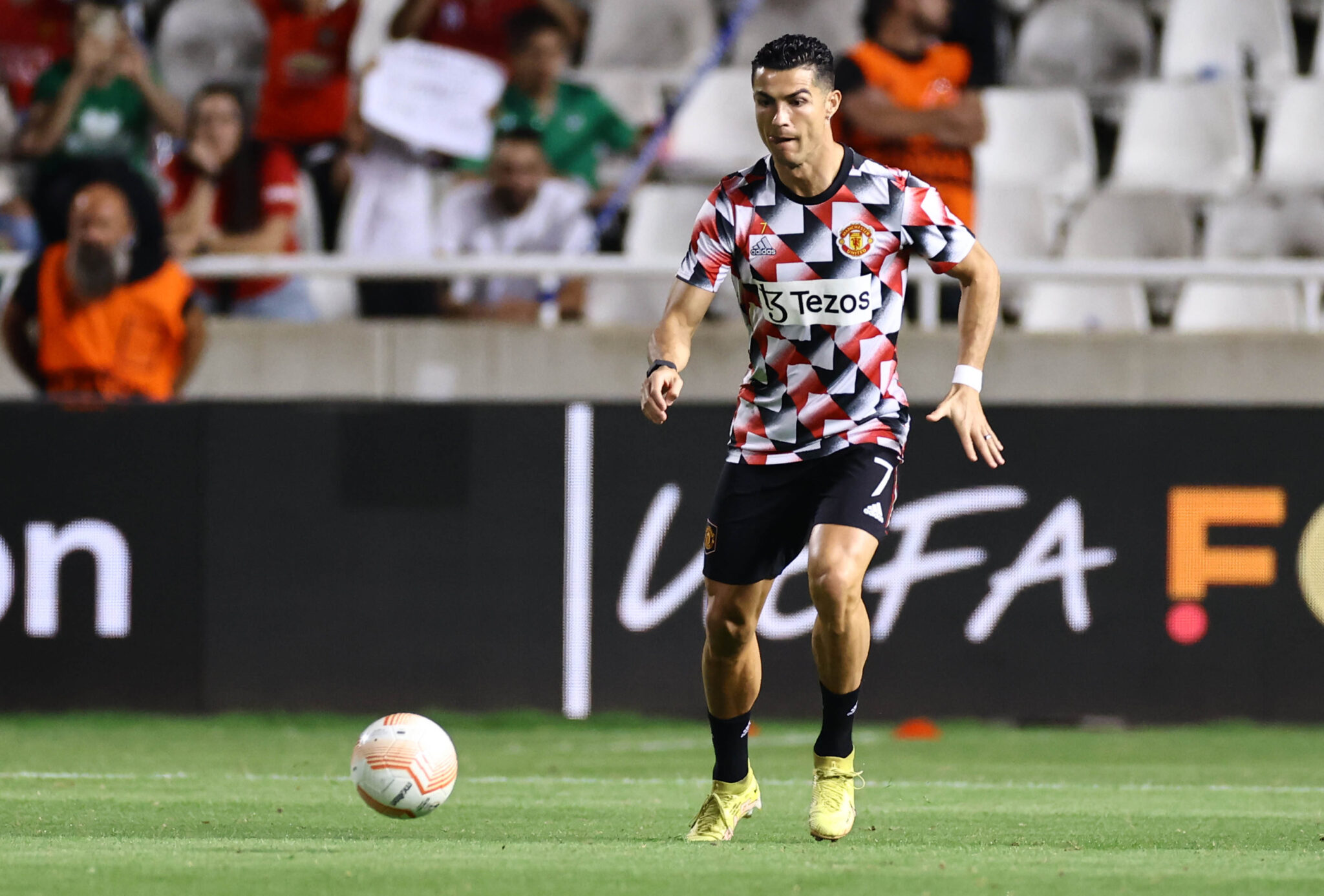 Λένον: «Να κρατήσουμε ήσυχο τον Ρονάλντο»