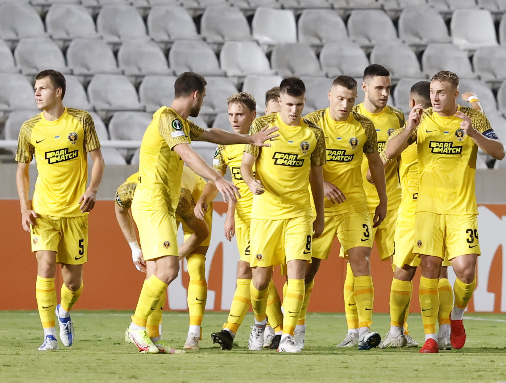 «Κόλλησαν» στην ισοπαλία Ντνίπρο και Βαντούζ