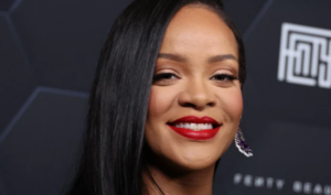 Rihanna: Επιστρέφει στη μουσική μετά από 6 χρόνια απουσίας