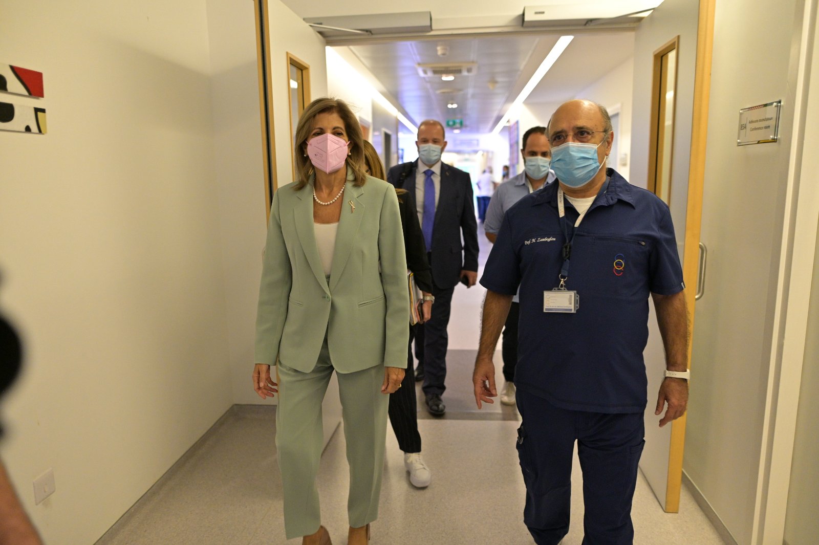 Επίσκεψη Επίτροπου Στέλλας Κυριακίδου στο Γερμανικό Ογκολογικό Κέντρο