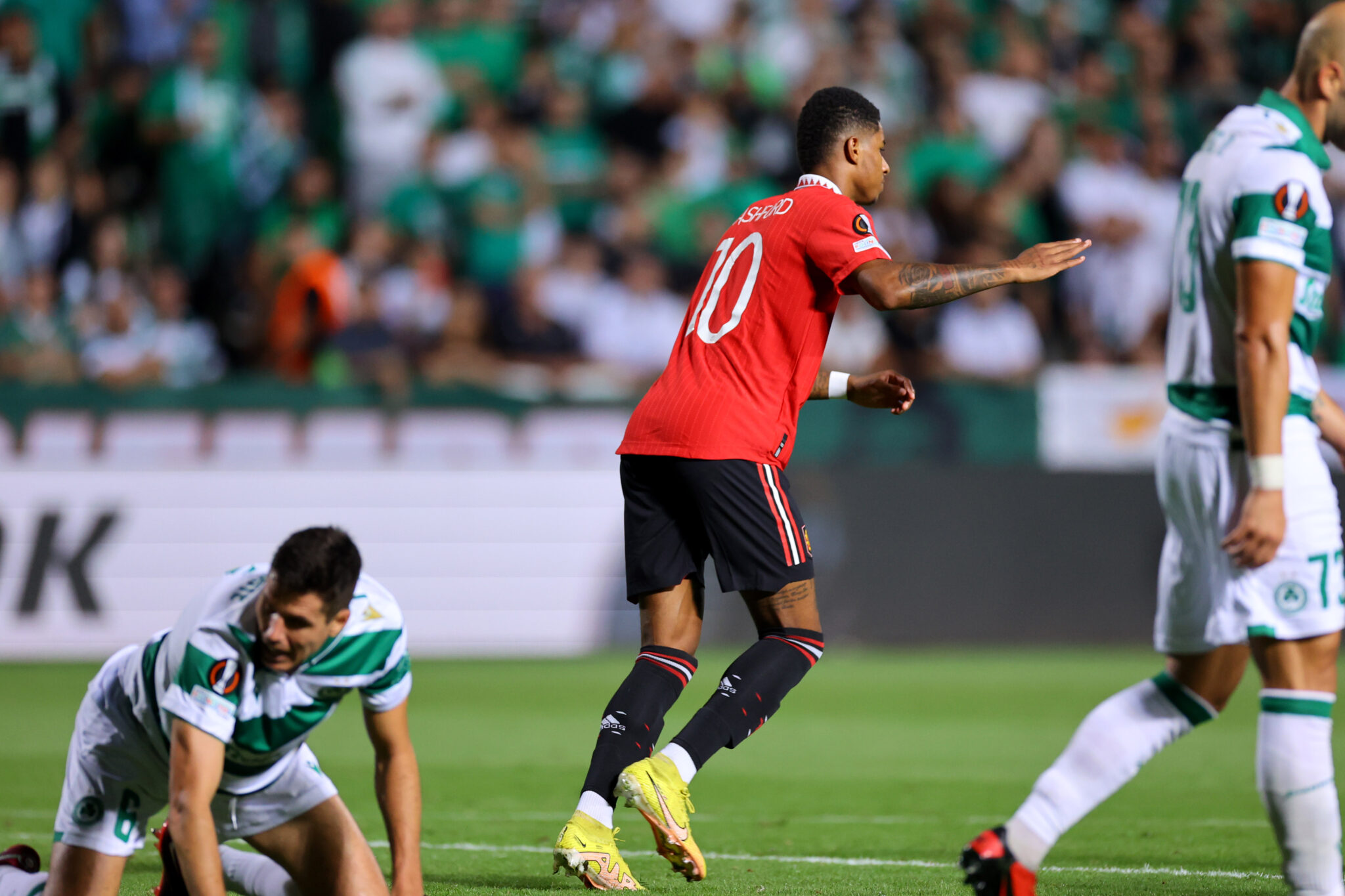 Το… πάλεψε με τη Γιουνάιτεντ, όμως «λύγισε» στο β' ημίχρονο η Ομόνοια (ΒΙΝΤΕΟ)