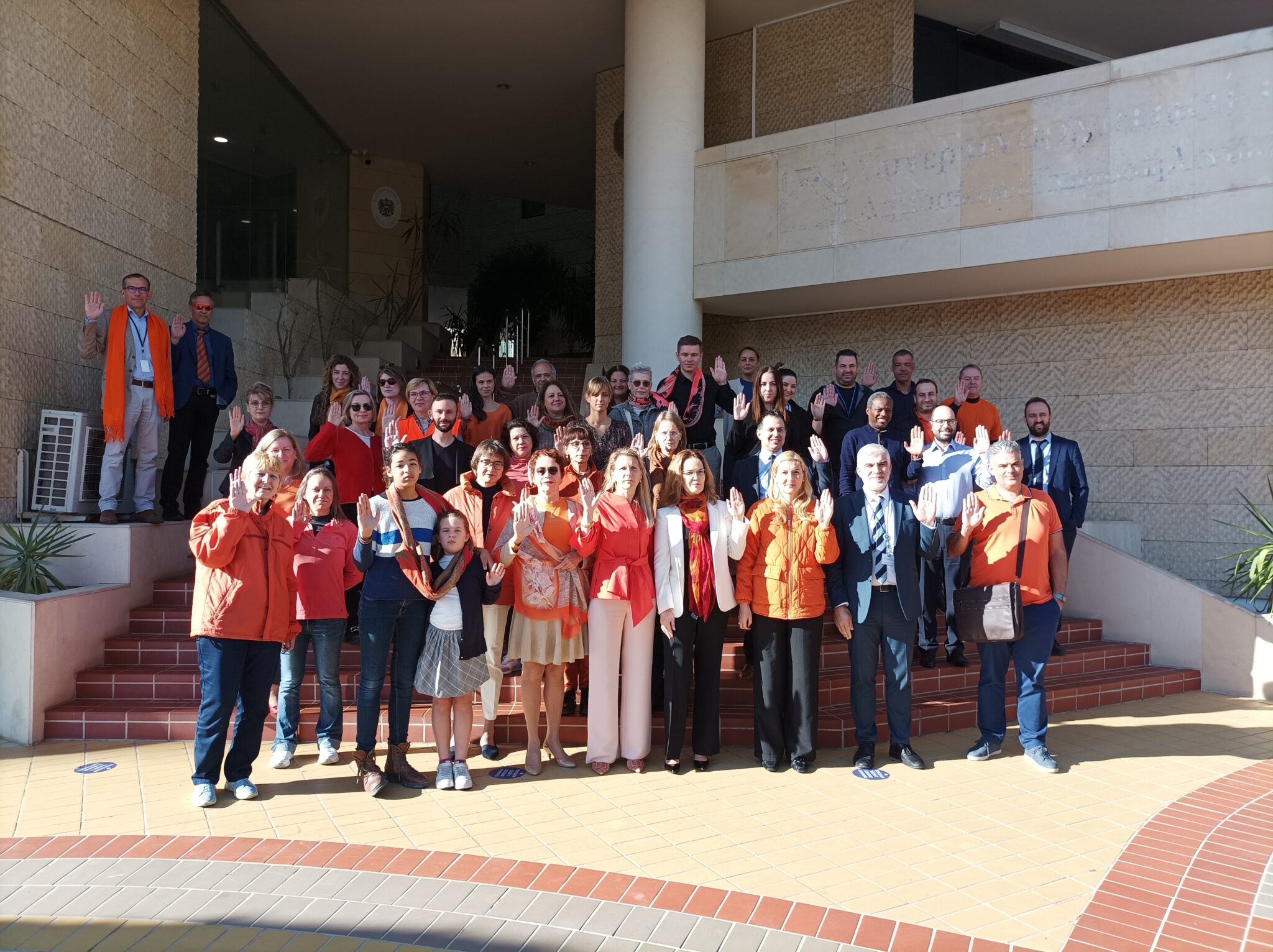 Ελληνική Τράπεζα: Στηρίζει το έργο του ΣΠΑΒΟ με την εκστρατεία #orangetheworld