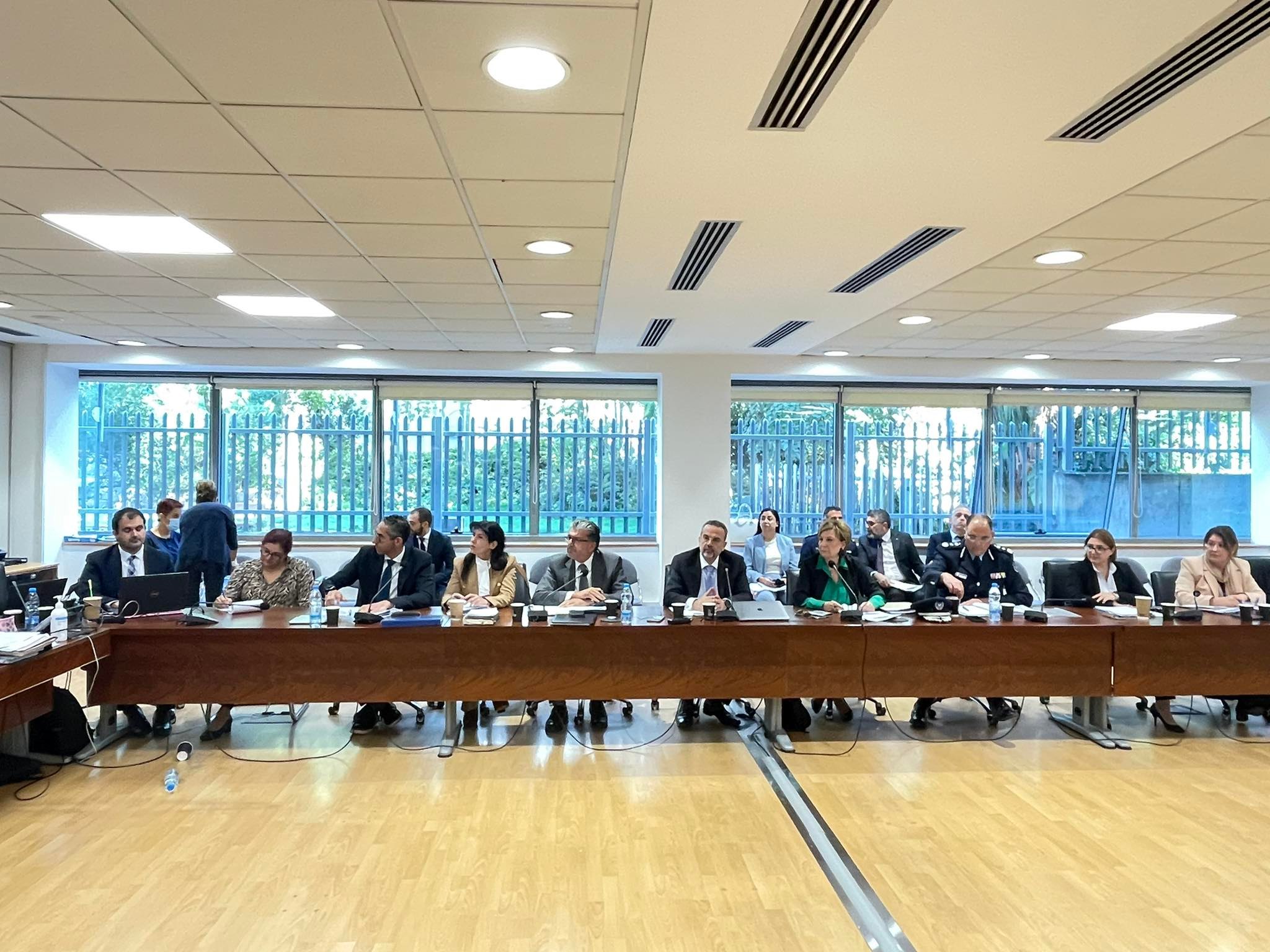 Τρεις πυλώνες του ΑΚΕΛ που δείχνουν εμπλοκή Κύπρου στις παρακολουθήσεις