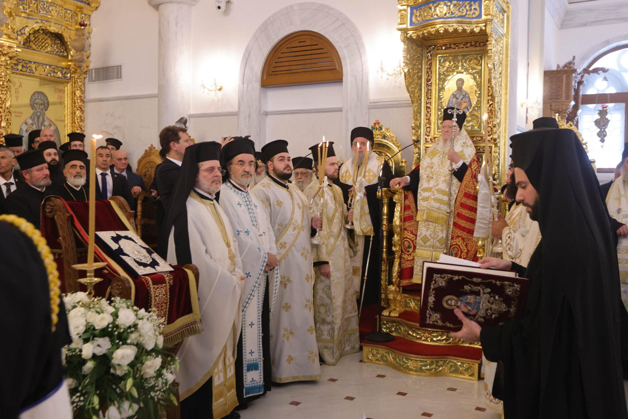 Για "τραγικές περιπέτειες της νήσου" μίλησε ο Βαρθολομαίος κηδεύοντας Χρυσόστομο