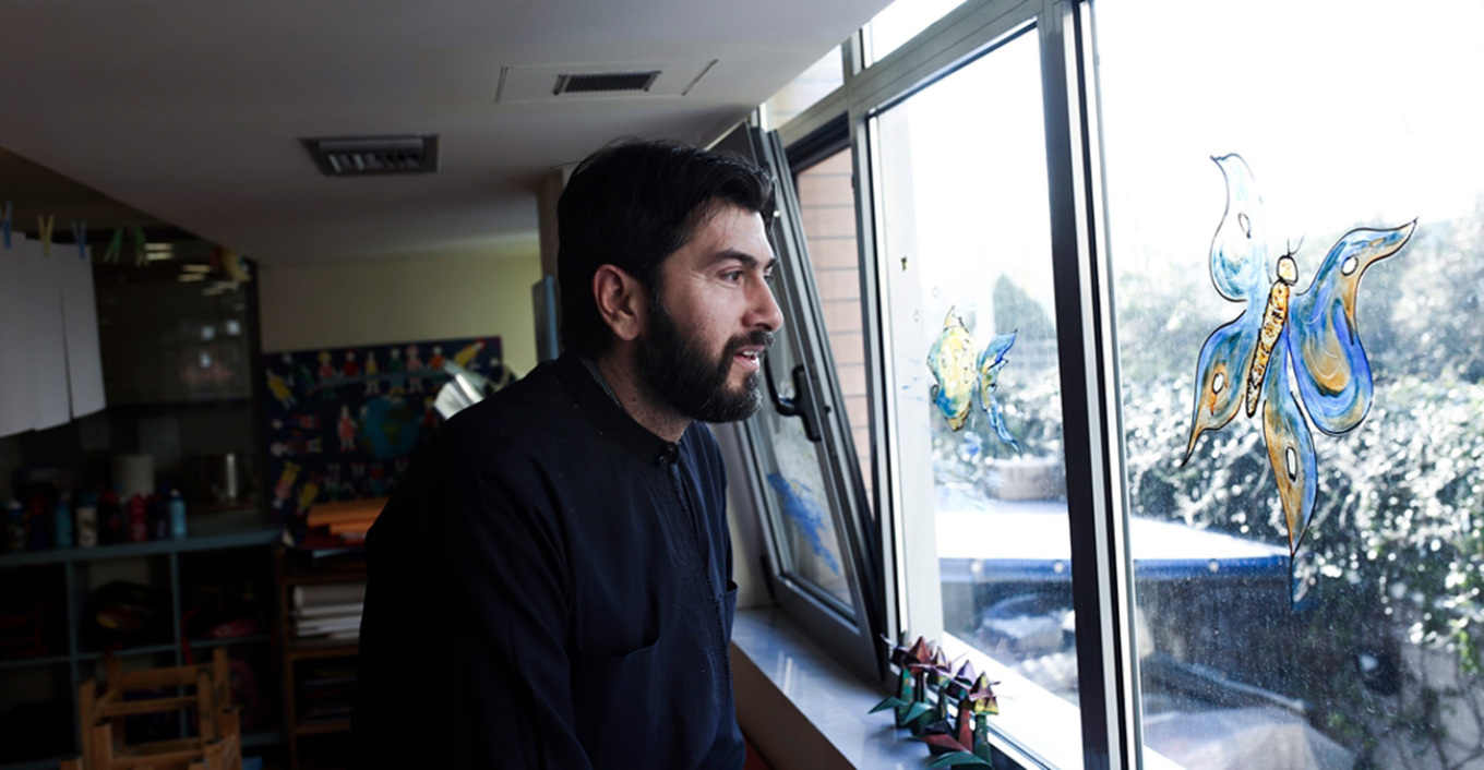 «Ο πατέρας Αντώνιος προσπάθησε να με χρηματίσει»