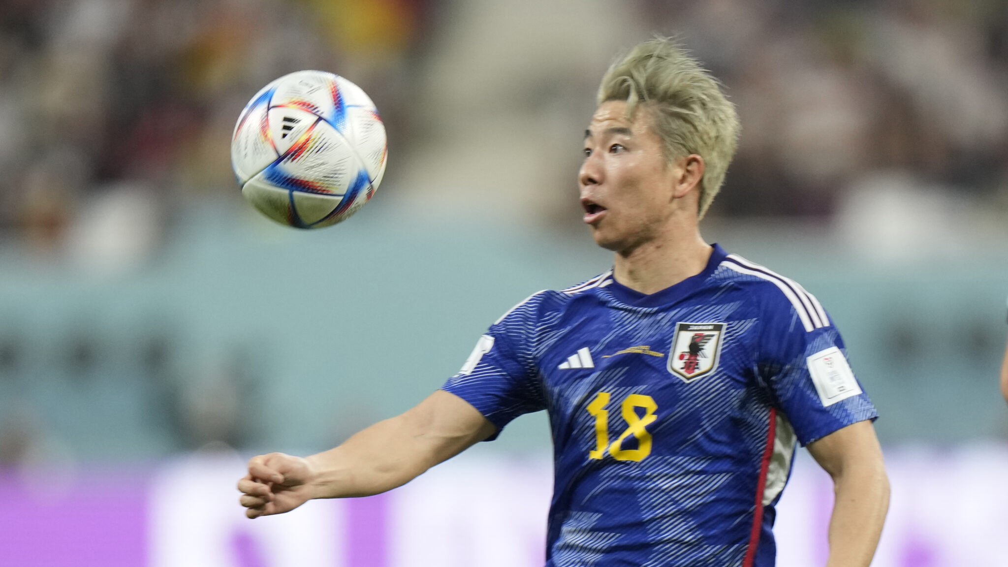 Η Μπόχουμ «τρελάθηκε» στο γκολ του Ασάνο και ζήτησε… συγγνώμη από την εθνική