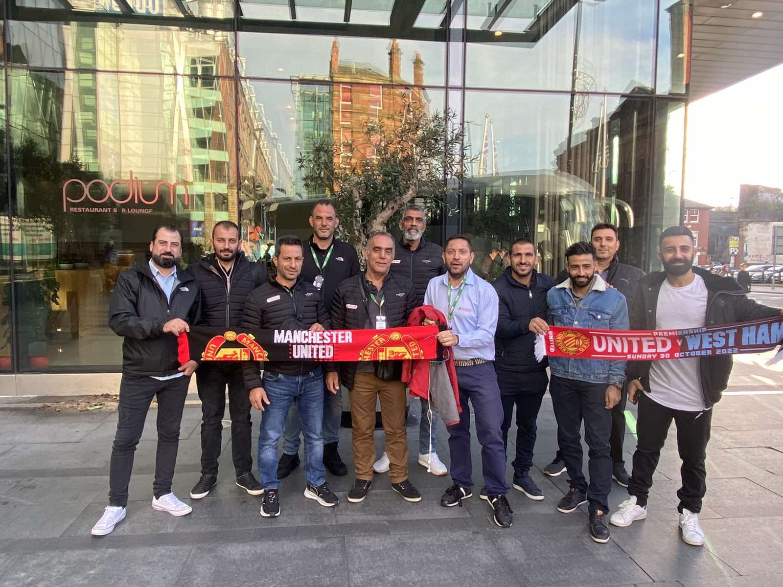 Εμπειρία ζωής στο «Old Trafford» για εννιά συνεργεία του δικτύου Castrol Service