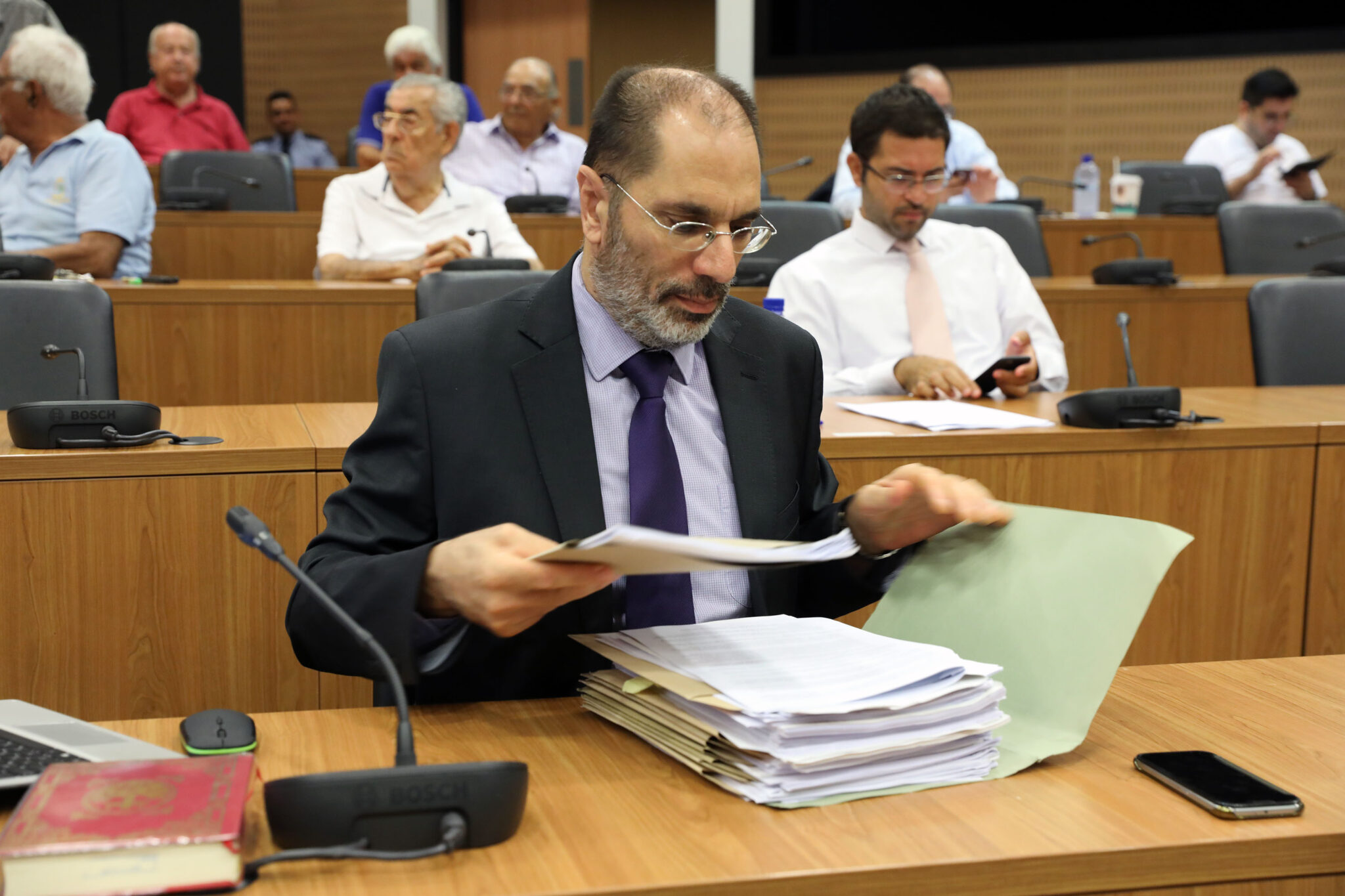 Μιχαηλίδης: Ο ΟΑΥ προσπαθεί να περάσει πολυασφαλιστικό «από την πίσω πόρτα»