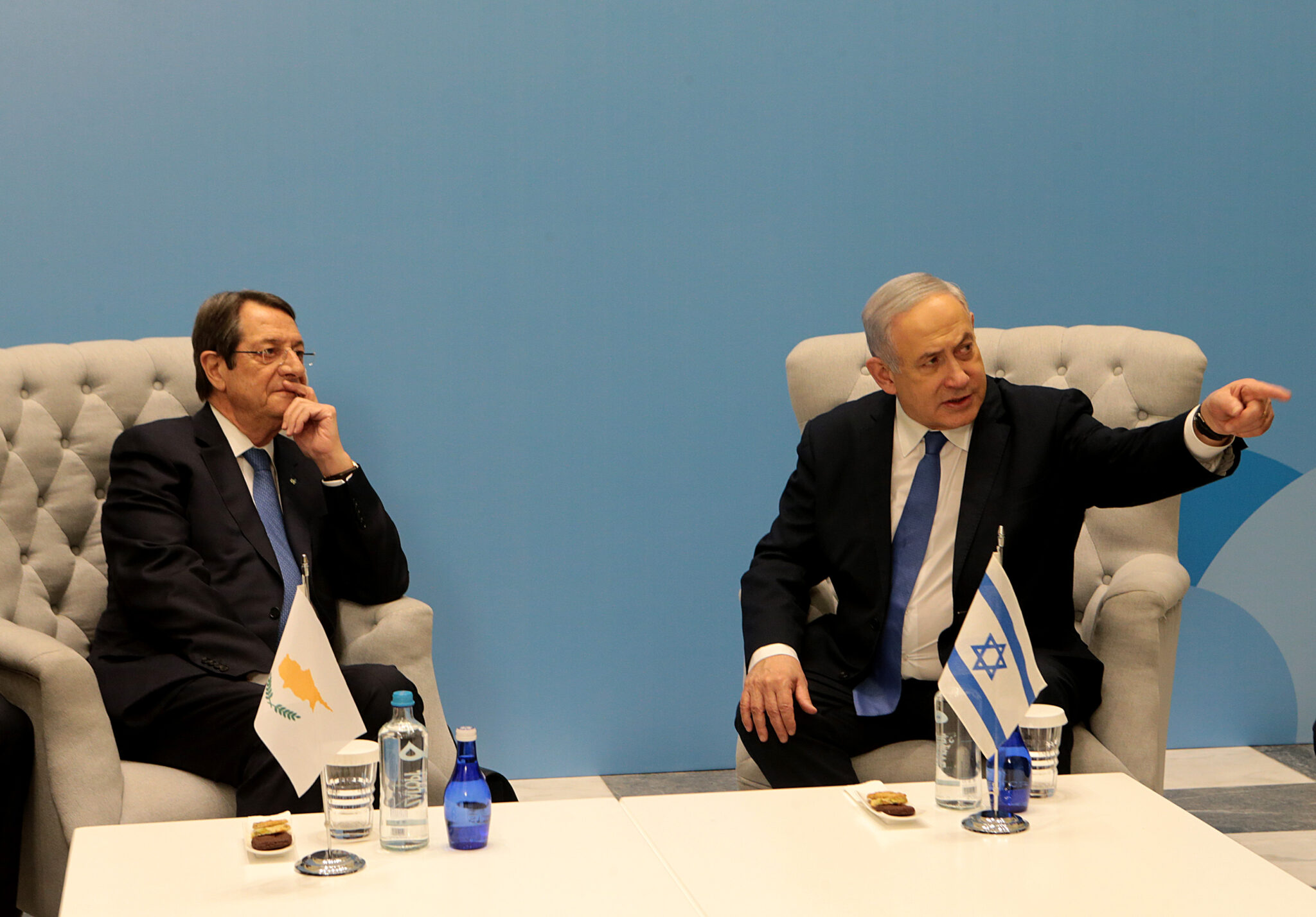 Πάει στο Ισραήλ ο ΠτΔ για να συναντηθεί με Νετανιάχου και να παρασημοφορηθεί