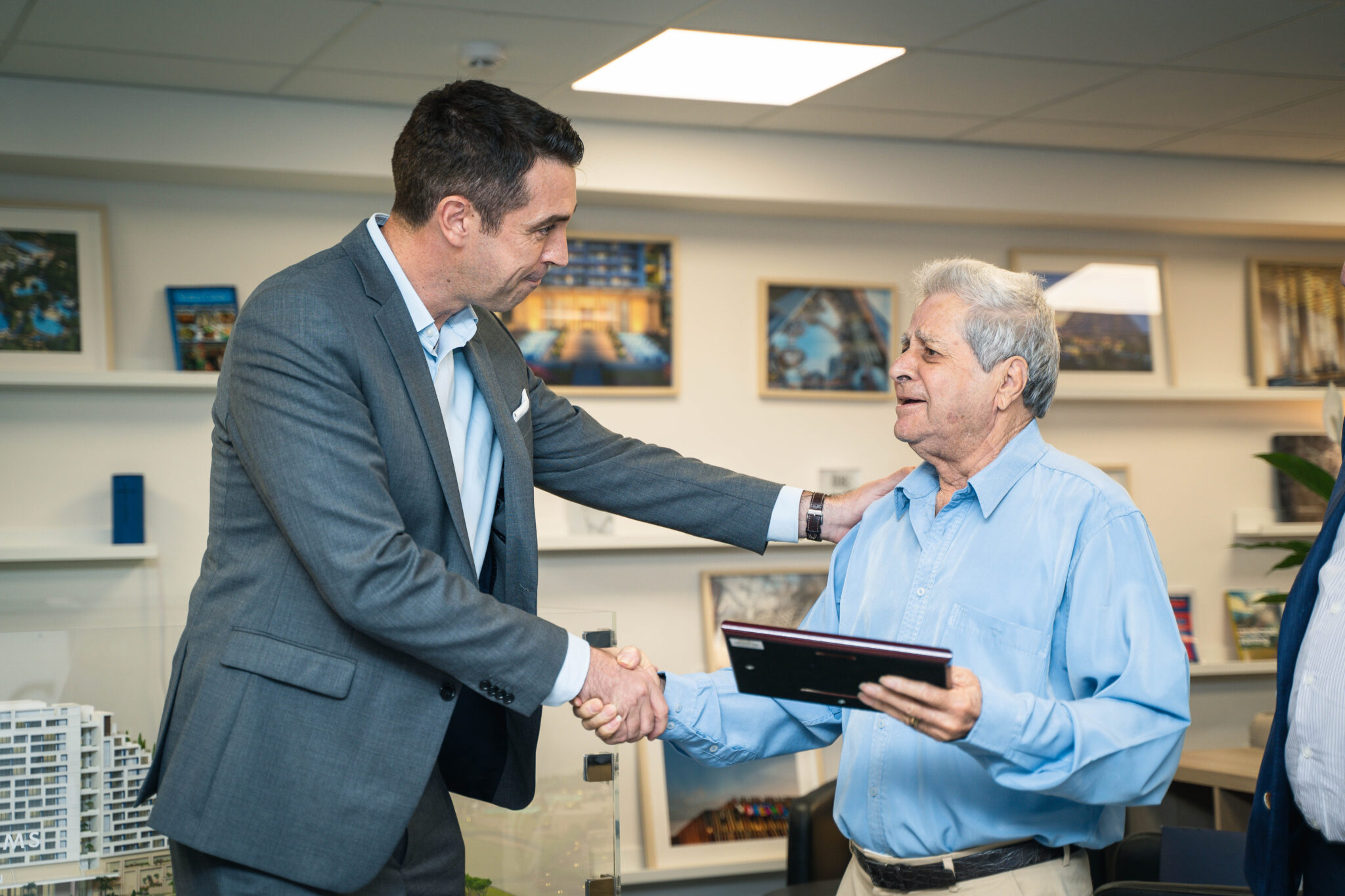 Η κοινότητα Ζακακίου τίμησε τη Melco Cyprus και τον Όμιλο CNS